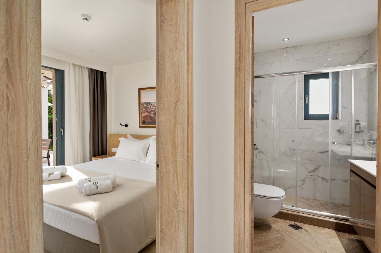 Perithia Suites Exterior foto